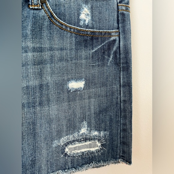 Women’s Billabong MiniLow Rise Denim Distressed Skirt - Picture 7 of 15